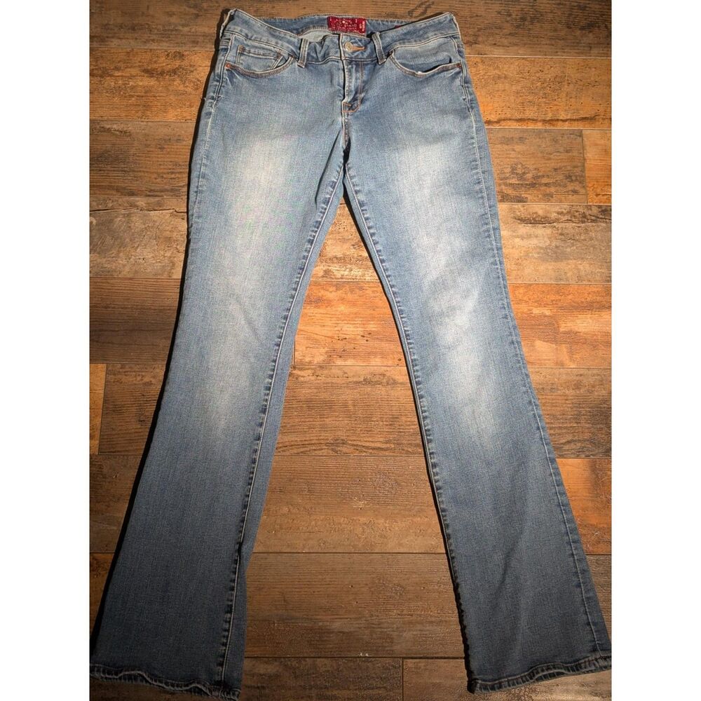Lucky Brand Women's Leyla Bootcut Jeans - Size 4/27 - Classic Light Wash!